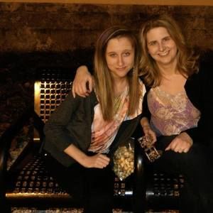 Meet your Posher, Lori